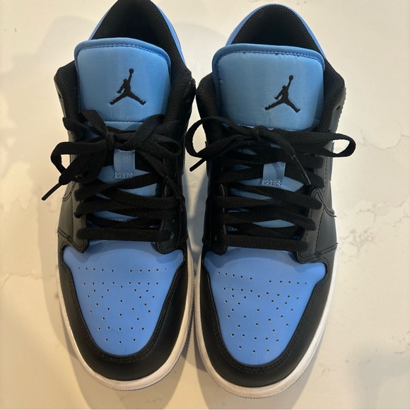 Air Jordan ones low cut size 10 - Picture 4 of 5